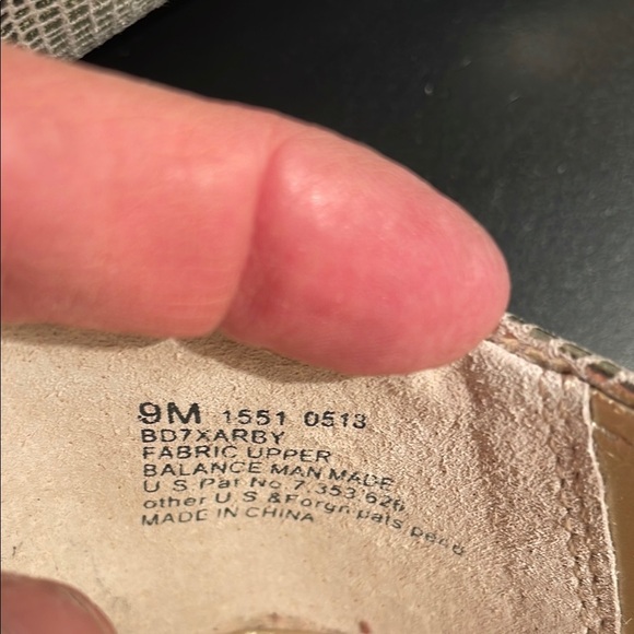 Bandolino Women's Beige Flats with Buckle Size 9M - Picture 7 of 7